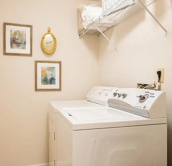 Country Glen Apartments — Photo 4
