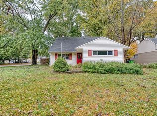 590 Woodmere Dr, Berea, OH 44017