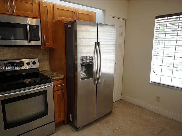 13015 SW 88th Ter S #201-B — Photo 8