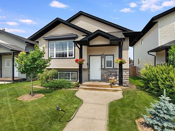 2nd image of 182 S Jaspar Cres