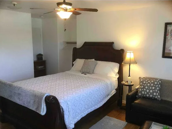 (undisclosed Address), Goleta, CA 93117