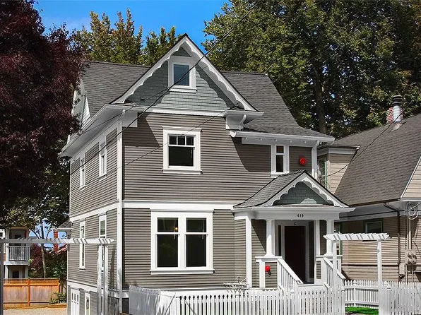 419 12th Ave E #A, Seattle, WA 98102