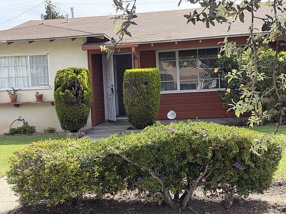 2nd image of 204 S Ranch St