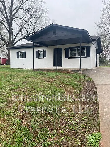 521 W Robinson St Photo 1