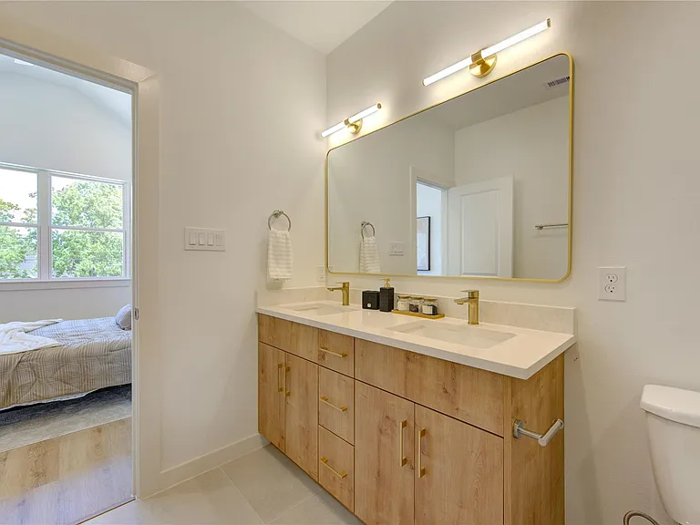 7120 Eastwood St #A — Photo 12