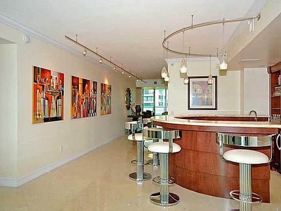 4th image of 101 S Ft. Laud Beach Boulevard #703