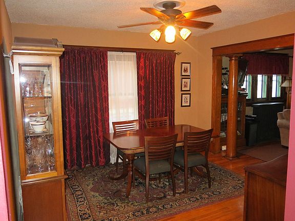 2nd image of 72 N Park Ave #2