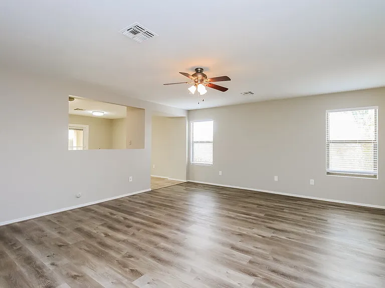 11213 E Quarry Ave — Photo 5