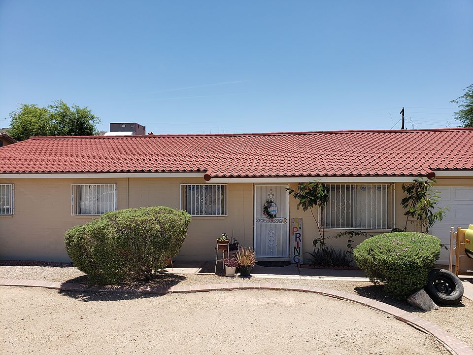 2nd image of 317 E Paseo Way