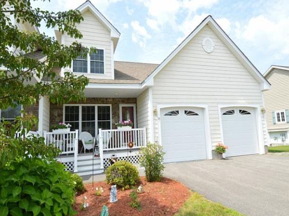 5th image of 7 Doveton Ln #B
