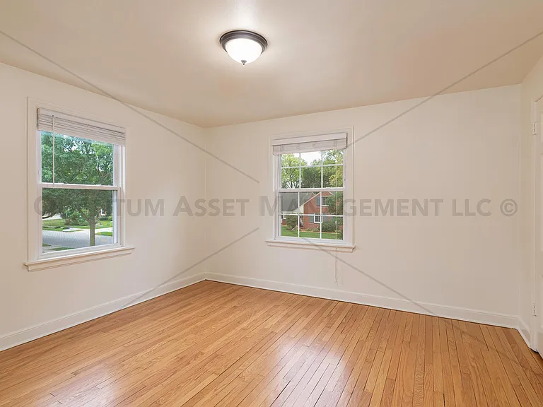 5034 N Bay Ridge Ave — Photo 14