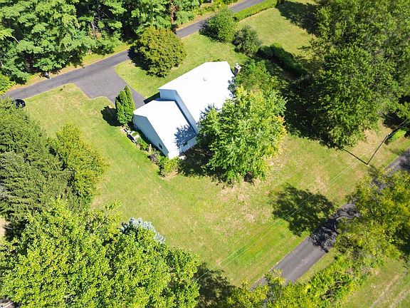 3rd image of 1478 Dillon Rd