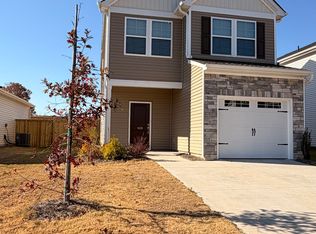 1428 Donhill Dr, Greer, SC 29651