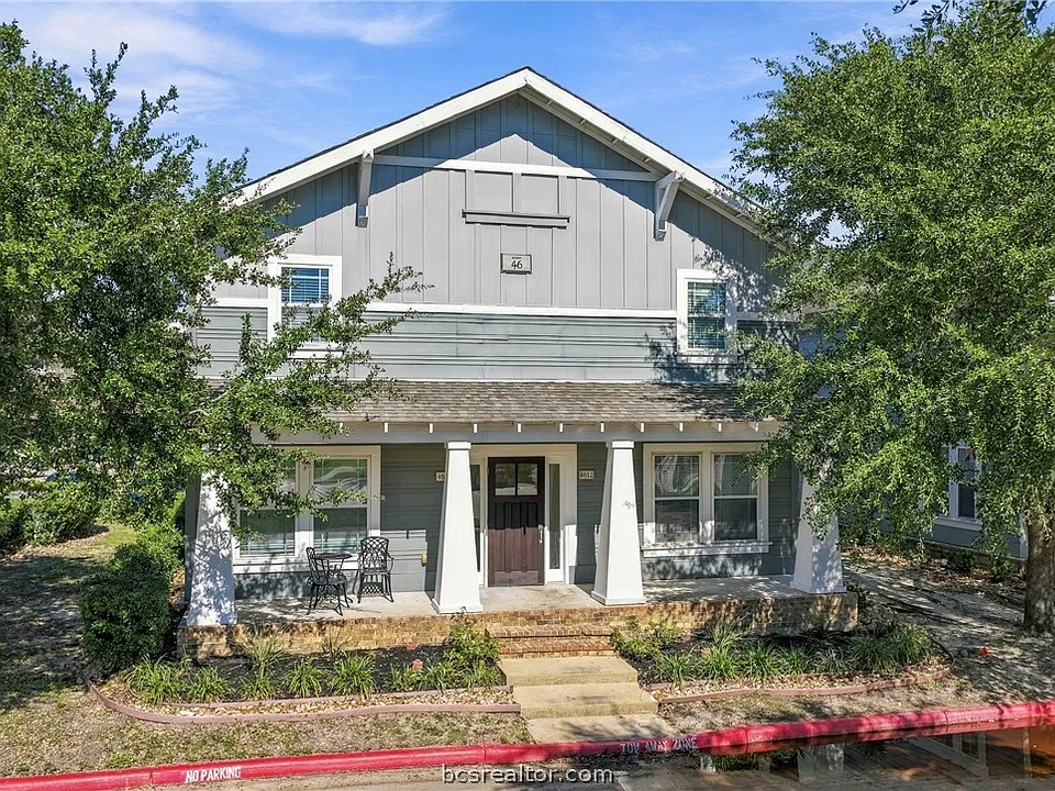 1725 Harvey Mitchell Pkwy S #4612