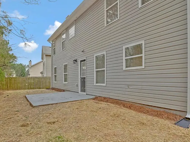 2737 Live Oak Trl — Photo 5