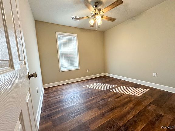 5th image of 631 18th St