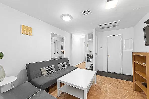 2nd image of 108 E 31st St #3RF