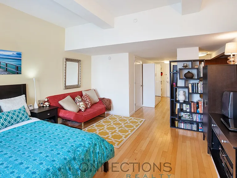 20 West St #30F — Photo 4