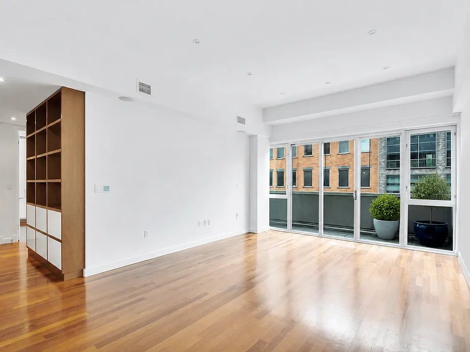 125 N 10th St #S3D