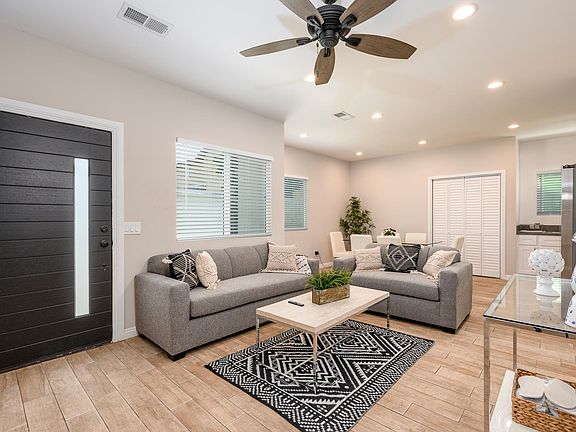 3rd image of 15128 Nubia St #A