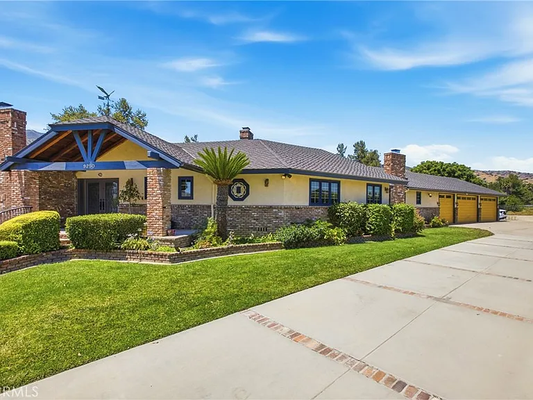 9250 Beazley Ln — Photo 33
