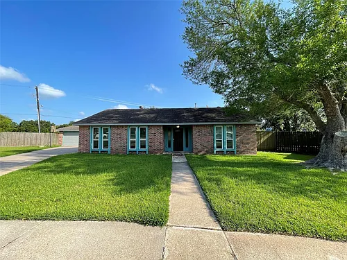 16510 Oxnard Ln Photo 1