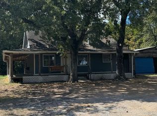 3515 Melvin Douglas Rd, Marietta, OK 73448