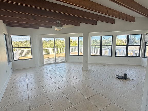 2nd image of 2905 Avenue B