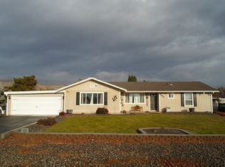8905 W Chestnut Ave, Yakima, WA