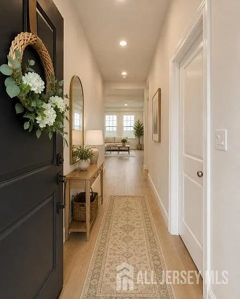 3 bed, 2.5 bath, 1712 sqft, $4,195 — Photo 3