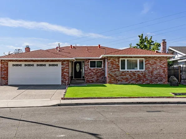 2069 Hillside Cir, San Leandro, CA 94577