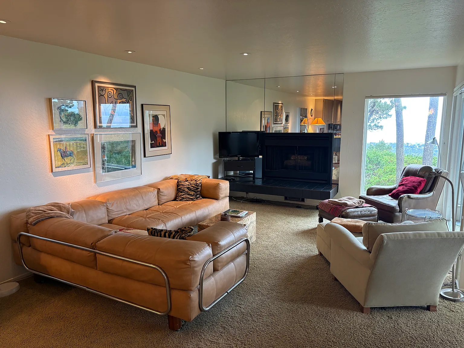 2 bed, 1250 sqft, $4,500 — Photo 2