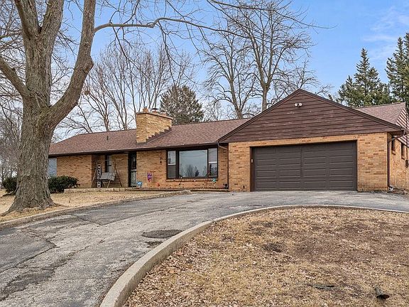 4th image of 1504 S Mulford Rd