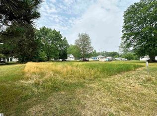 Bostwick St, Alma, MI 48801
