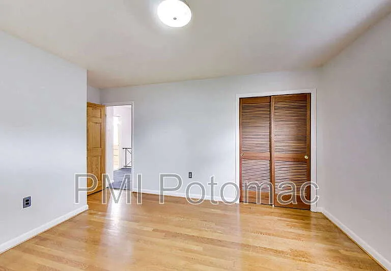 3510 Marlbrough Way — Photo 22