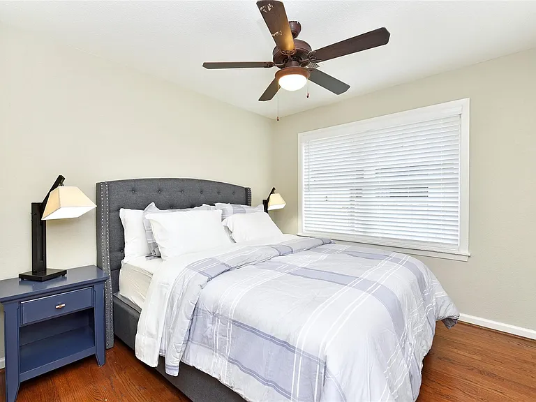 6330 Mobud Dr — Photo 17