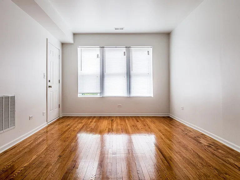 7406 s Perry Ave — Photo 15