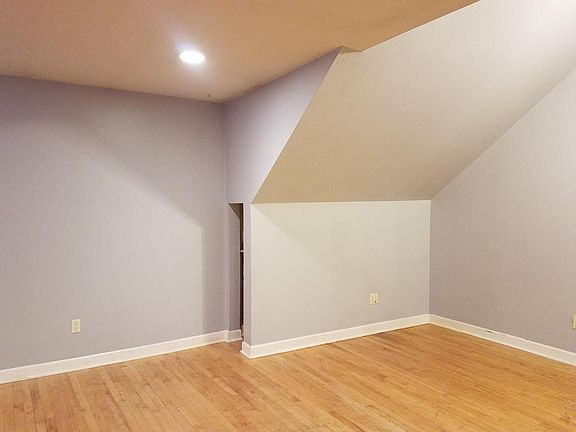 3rd image of 2941 N Downer Ave #A