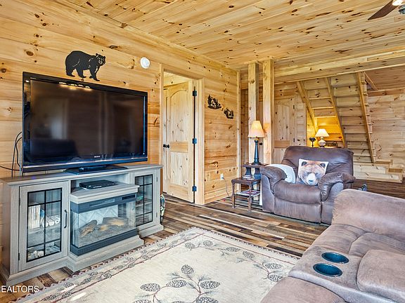 30th image of this home