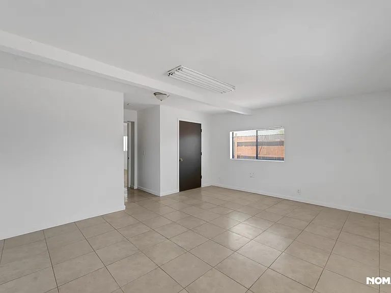 2837 E Campo Bello Dr — Photo 10