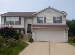 213 Quail Ridge Dr, Barneveld, WI 53507