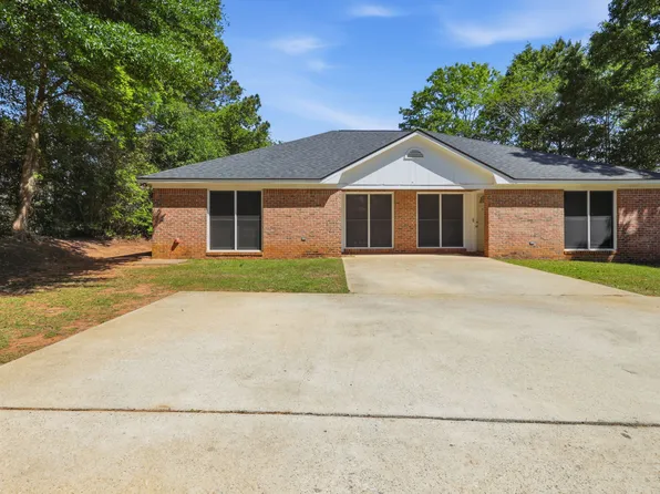 1402 Catherine Dr #A, Phenix City, AL 36867