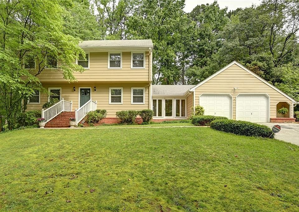 1st image of 2271 Jay Ln SE