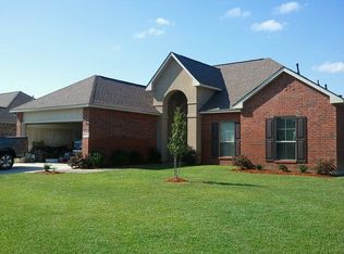 13863 Cantebury Ave, Denham Springs, LA 70726