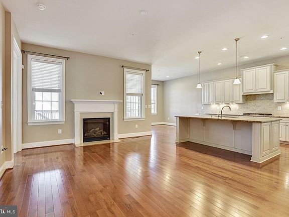 2nd image of 11304 Barnsley Way