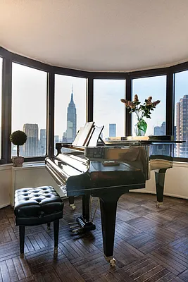 Sold by Owner | media 3