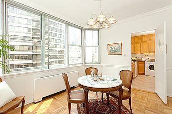 5th image of 175 E 62nd St APT 11C
