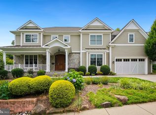 8502 Bradmoor Dr, Bethesda, MD