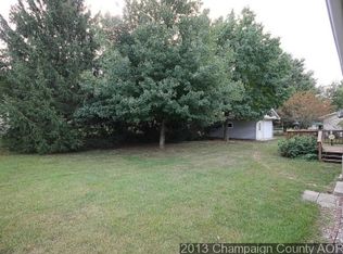 410 S White St, Sidney, IL