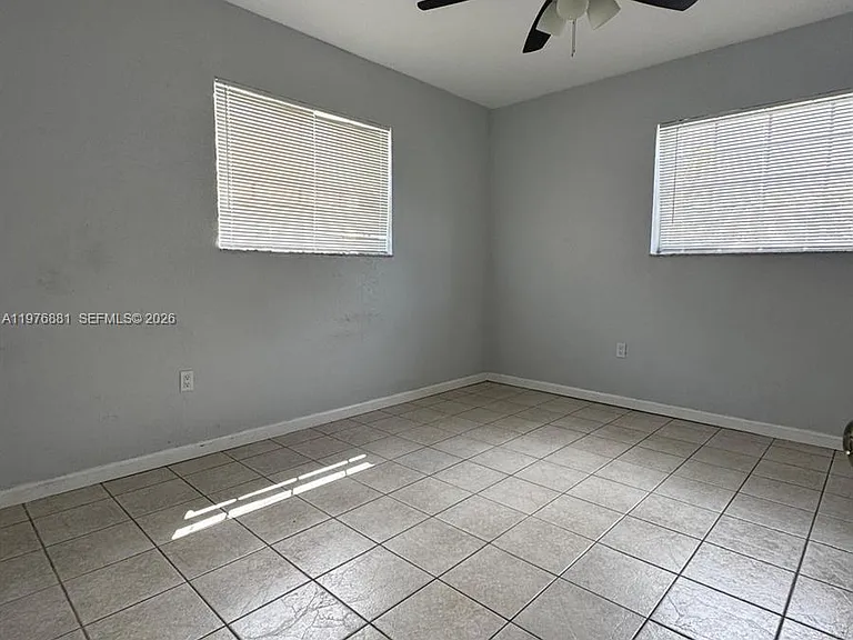 16981 NE 8th Ct — Photo 9